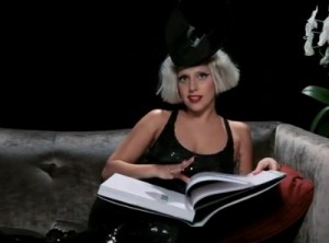 Lady-Gaga-Terry-Richardson-Book-reads-introduction-400x296